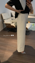 Load image into Gallery viewer, JIN PANTS - WHITE &amp; BEIGE
