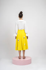 Load image into Gallery viewer, BEE FLARE SKIRT - YELLOW
