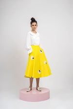 Load image into Gallery viewer, BEE FLARE SKIRT - YELLOW
