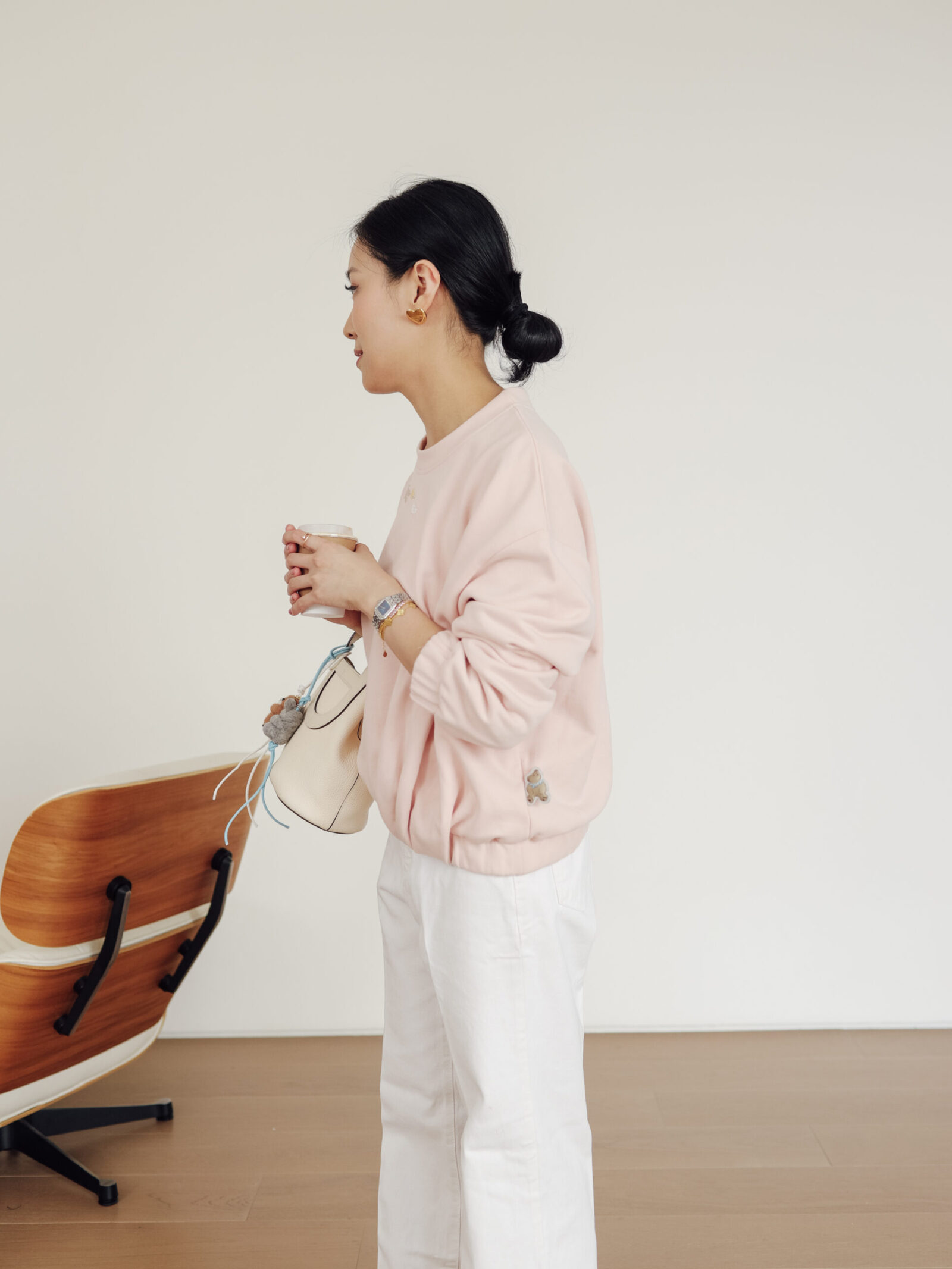 PEACH SWEATER