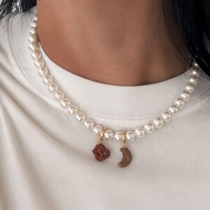PEARL NECKLACE AND CHARM